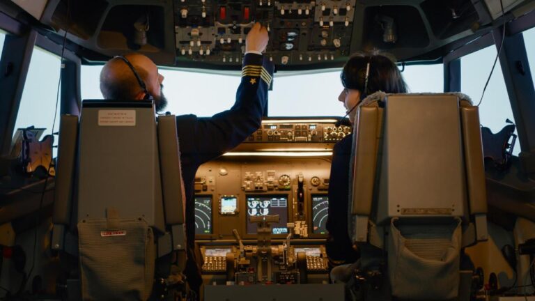 Quando fazer o curso DGR para tripulação aérea